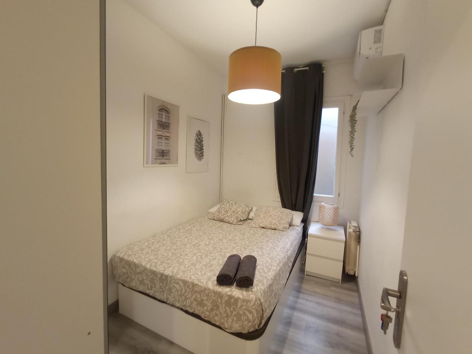 Private Rooms On Tamarit Street - Barcelona — Fotos 3